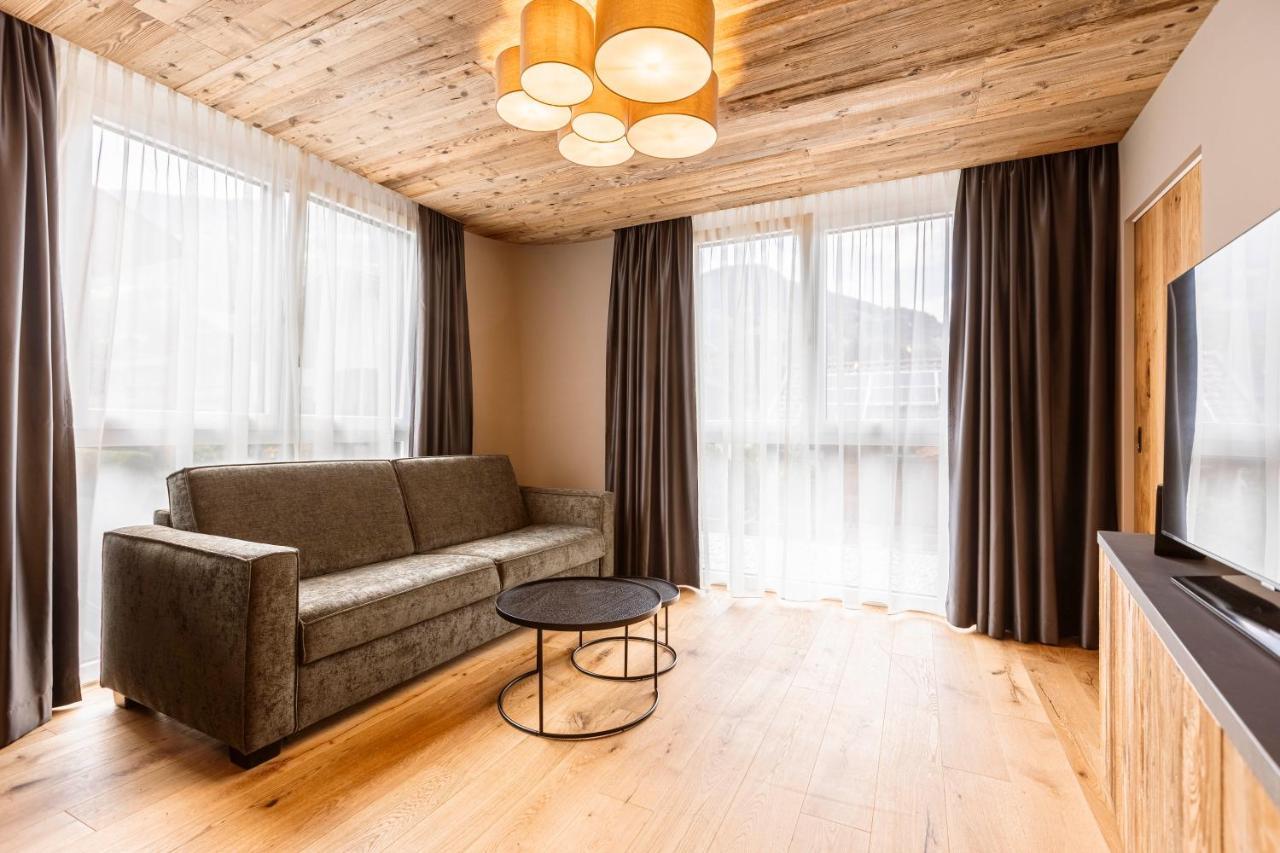 Zillertal Suites Fuegen By Alps Resorts מראה חיצוני תמונה